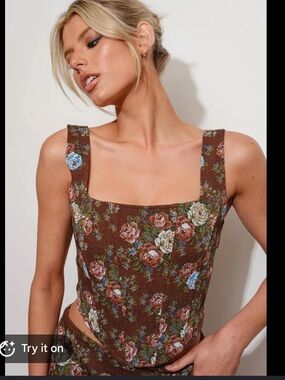 NWT Pretty Garbage Floral Square-Neck Crop Top in Brown
